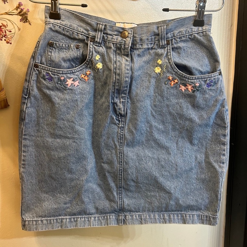 Vintage denim skirt